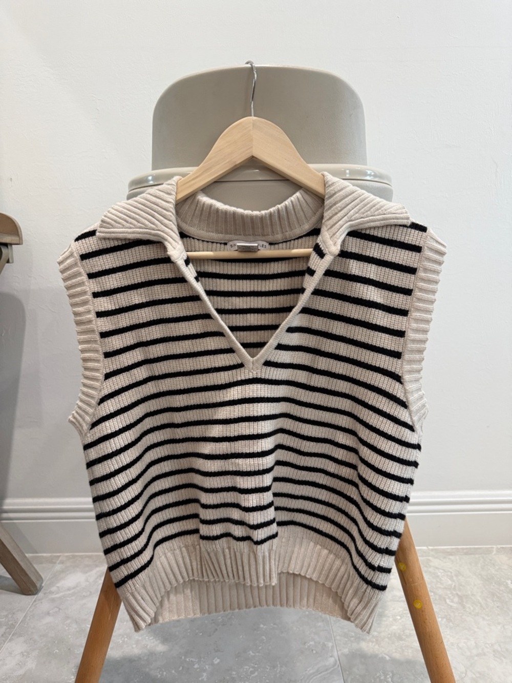 Sincerely Jules Striped V-Neck Sleeveless Sweater Vest in Cream and Black